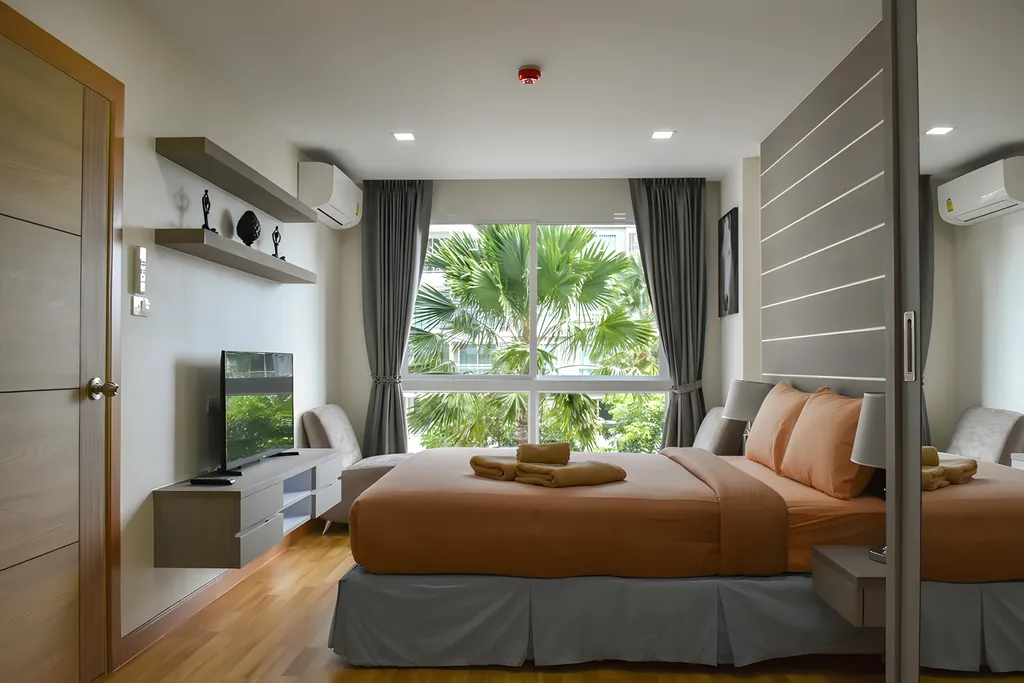 Уютная квартира для отпуска на первой линии с видом на бассейн