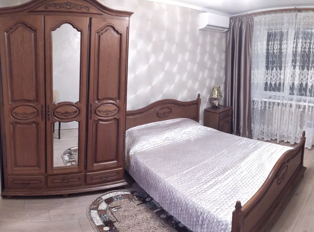 Квартира 2-комнатная квартира в тихом районе — Евпатория