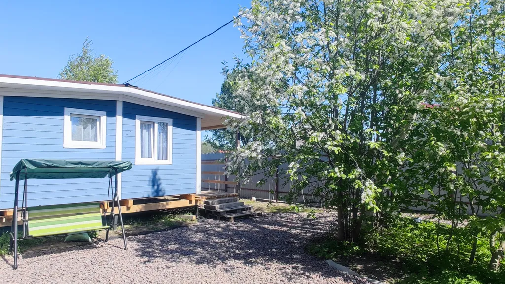 Коттедж Домик с сауной у озера — аренда посуточно в Всеволожск