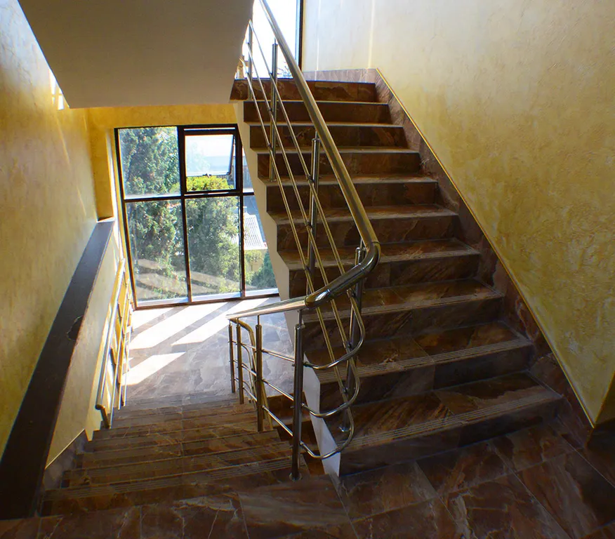 Квартира с панорамными окнами в 5 минутах до моря