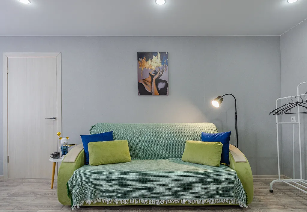 Аквамариновая 2 -комнатная с кондиционером