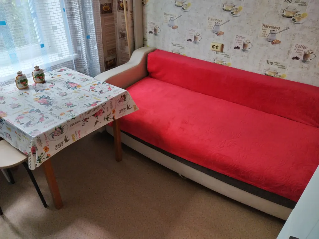 Уютная квартира у Института Решетнева и набережная Енисея