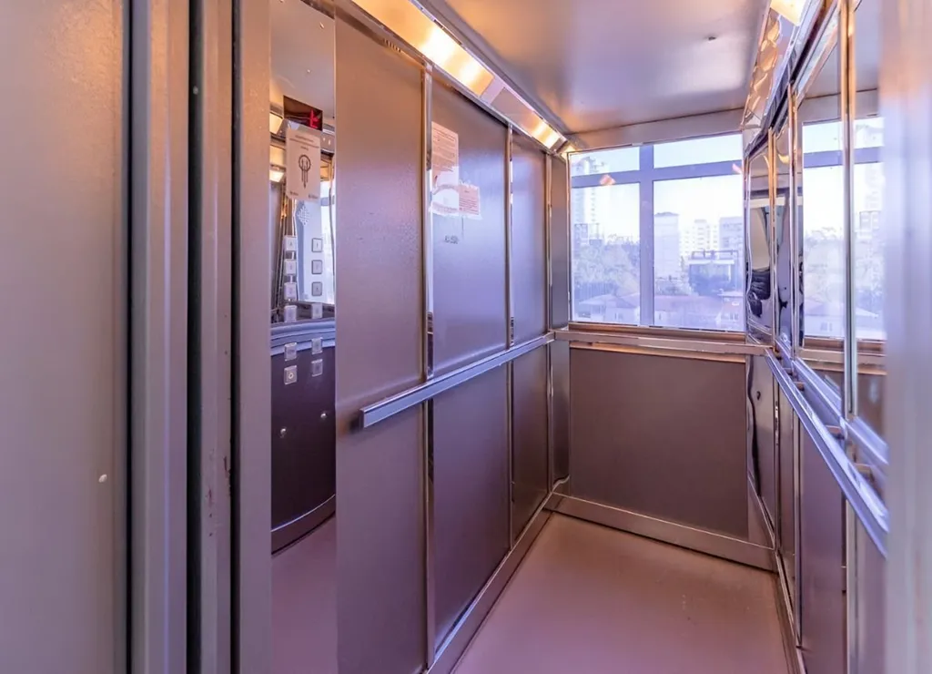 2-комнатная квартира с красивейшим видом на море и горы