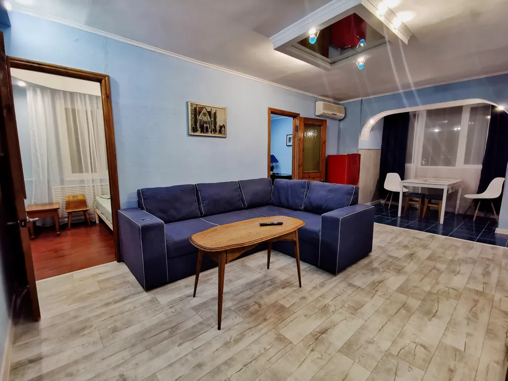 Квартира с необычной планировкой в 12 минутах от пляжа — аренда посуточно в Туапсе