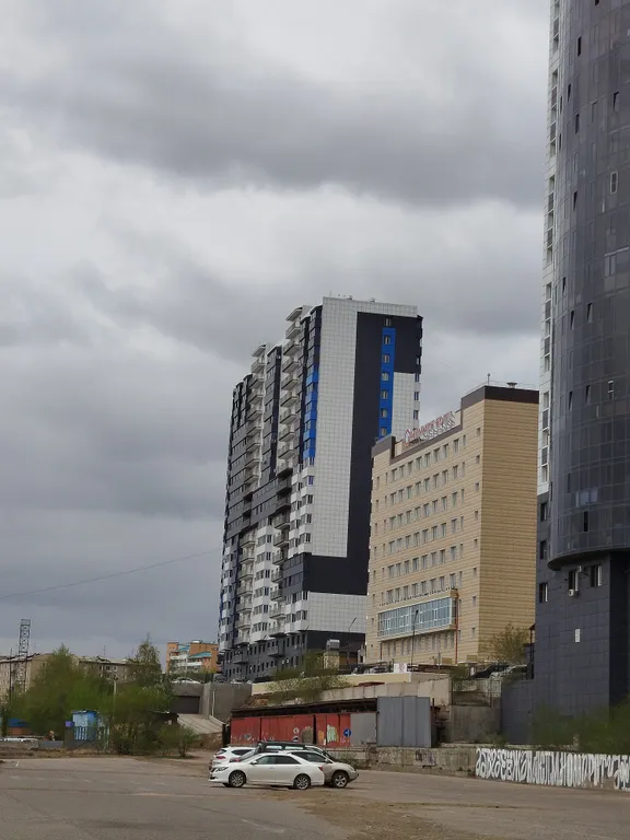 Красивая студия в центре города на 3 места, рядом с Площадью Советов.