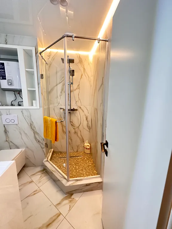 Квартира с новым дизайнерским ремонтом