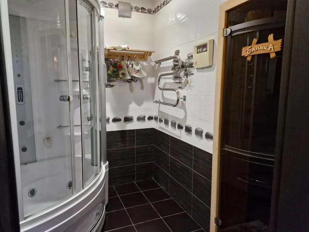 Дом посуточно с бассейном