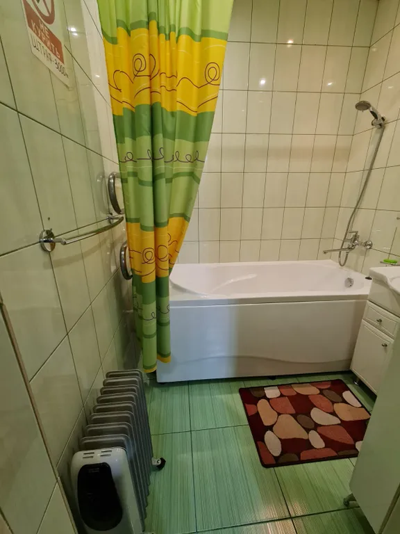 Сталинка во дворе головного офиса норникеля