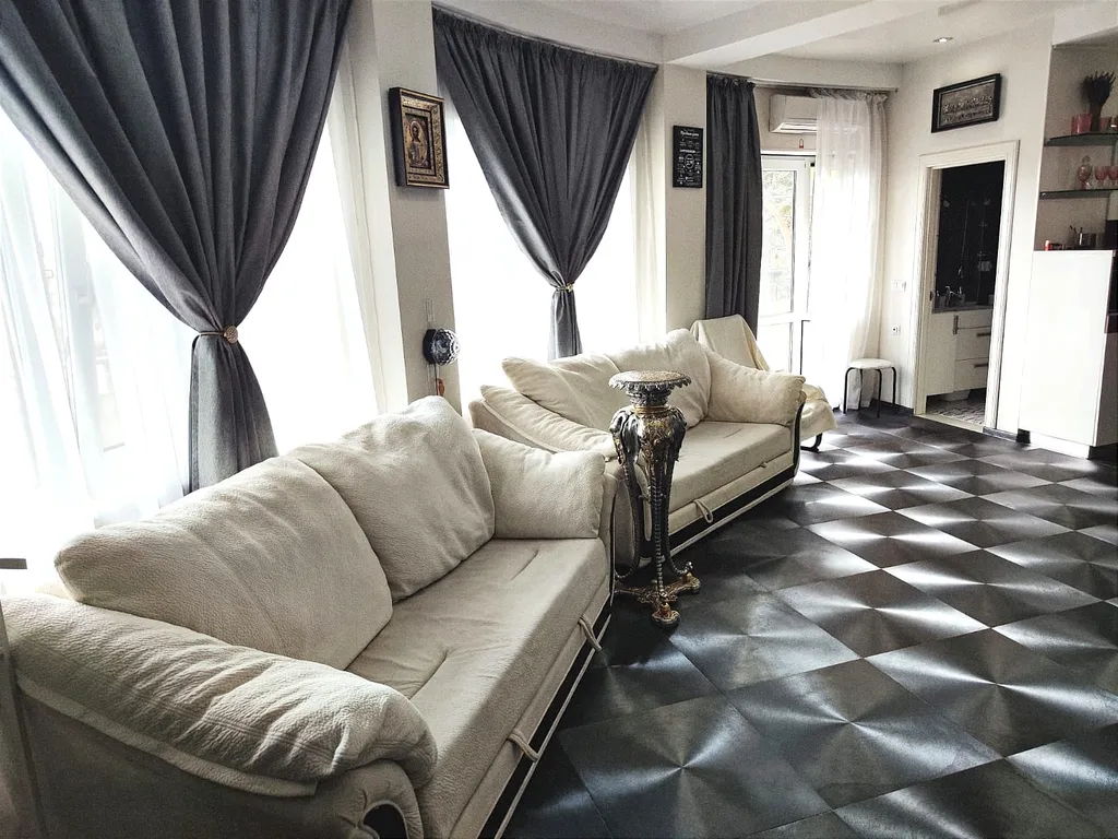 Премиум студия с террасой на 1 линии