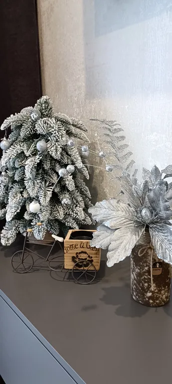 Новый апартамент с видом на лес