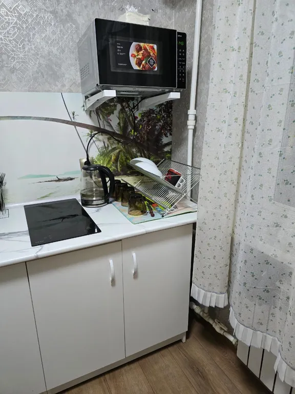 Комфортная двухкомнатная квартира в центре Магадана