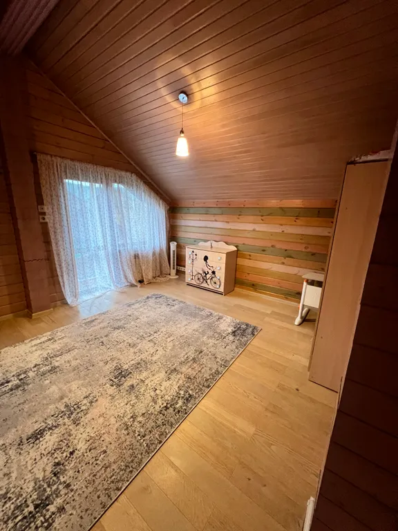 Дом на берегу маны