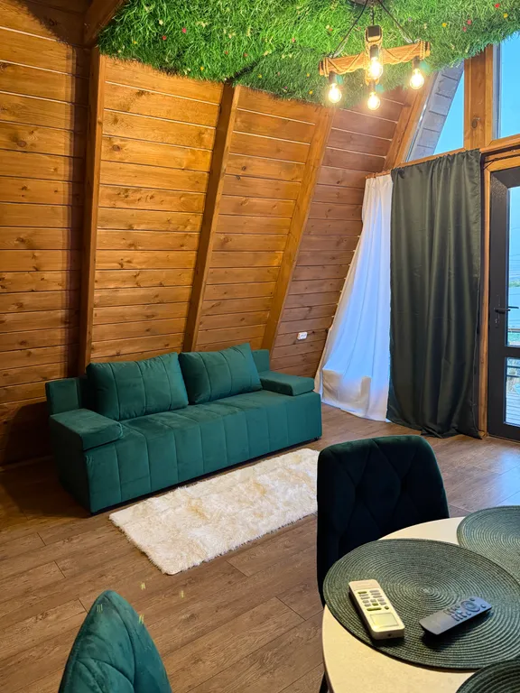 Уютное место для отдыха с красивым видом