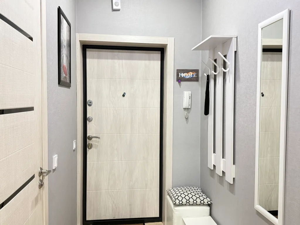 Квартира Квартира Уютная студия на набережной — Красноярск