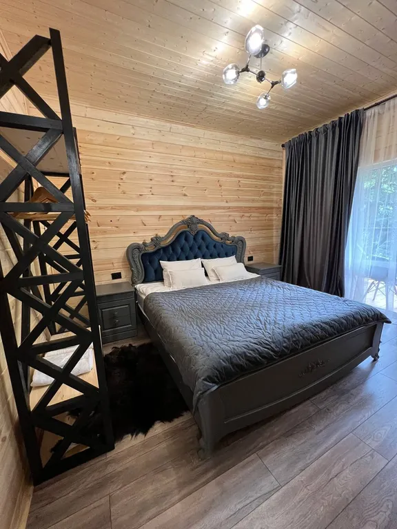 Апартаменты в коттедже 2 этаж четырёхместные