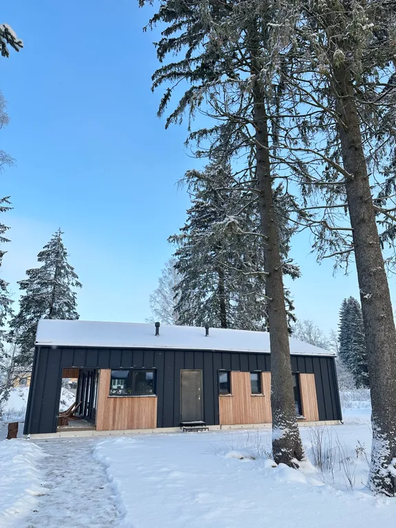 Коттедж Новые зимние дома в 5 минутах от главных горнолыжных курортов — Коробицыно