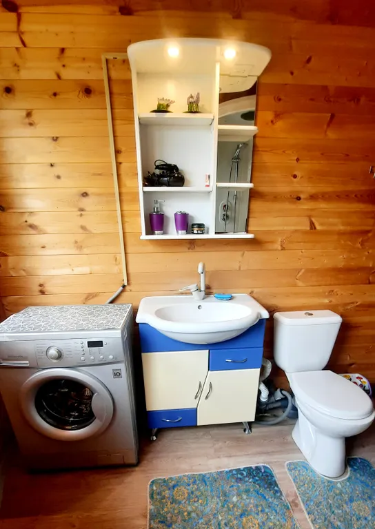 Уютный дом с видом на море и горы