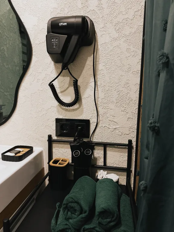 Отдельный дом с баней, террасой,джакузи, парковкой и мангальной зоной