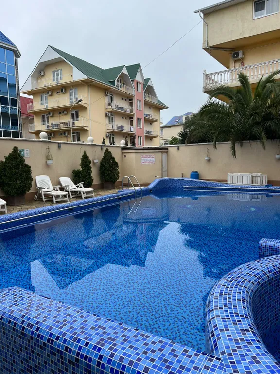 Квартира Квартира Уютная студия с тёплым бассейном и wi-fi — Сириус