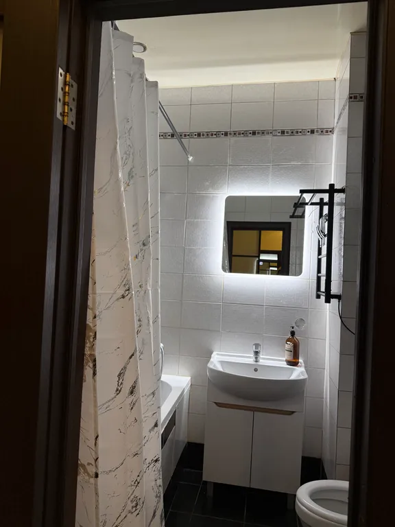 Чистая, уютная квартира, 3 дивана