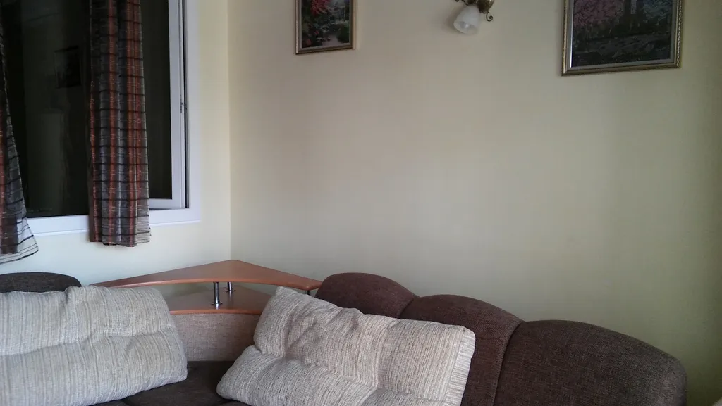 2-комнатная Квартира — аренда посуточно в Орджоникидзе