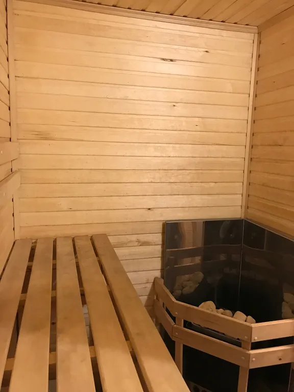 Трехкомнатный коттедж с сауной