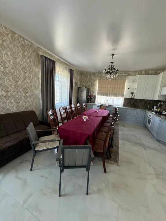 Большой дом для большой компании