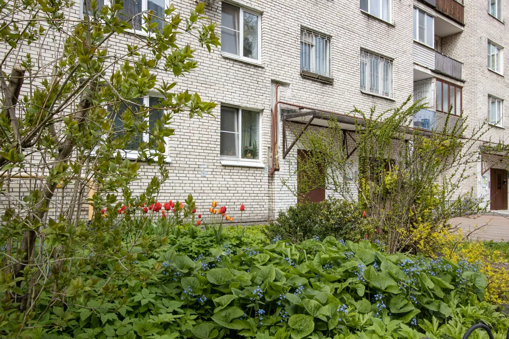 Кофе у сада от Точно Ключи