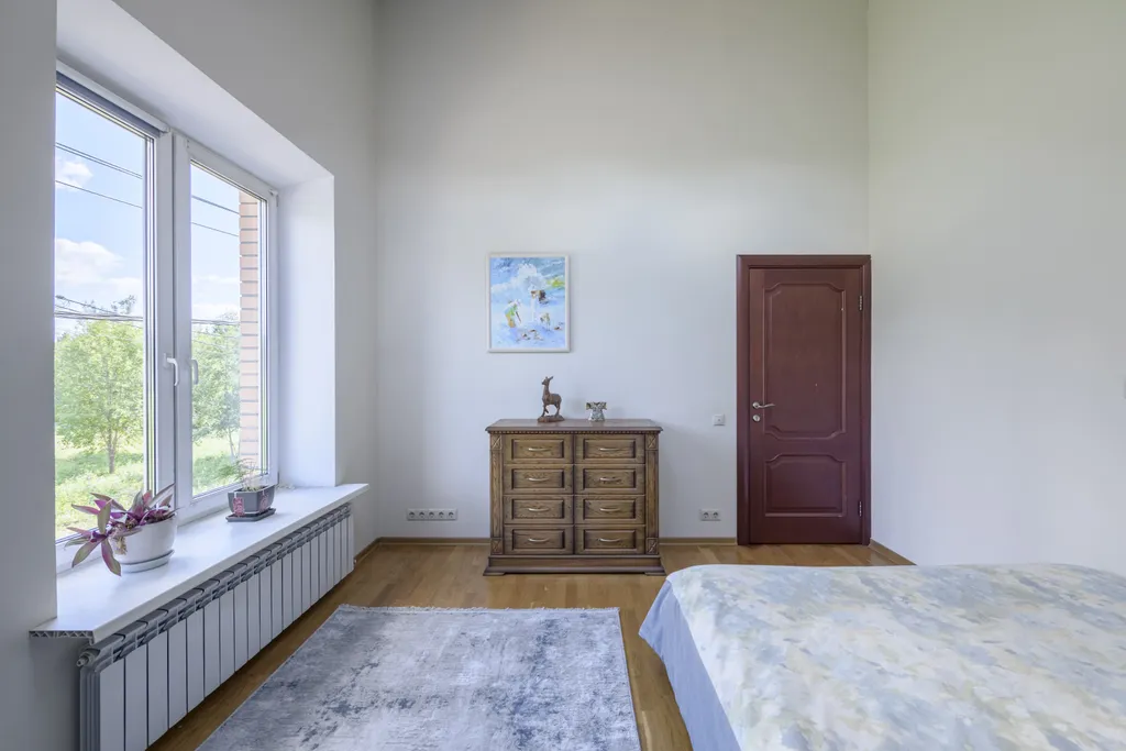 Просторный комфортабельный коттедж с баней