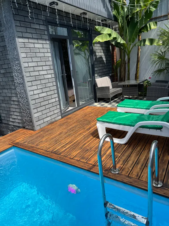 Коттедж Уютный новый дом с собственным бассейном — аренда посуточно в Сочи