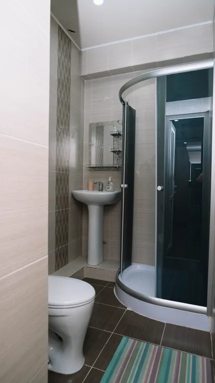 Дом вдали от дома