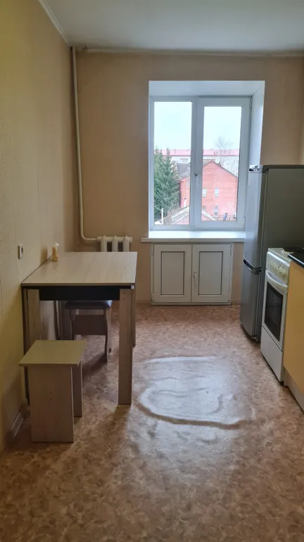 В центре ишима! Просторная 3-комн. Для командировок и семьи