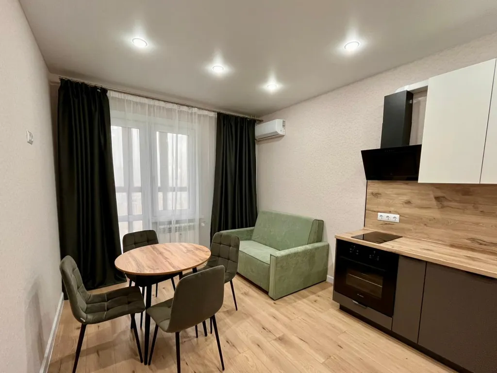 Просторная полноценная 2-комнатная квартира рядом с Аэропортом