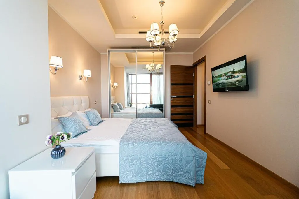 Апартаменты Золотая Бухта