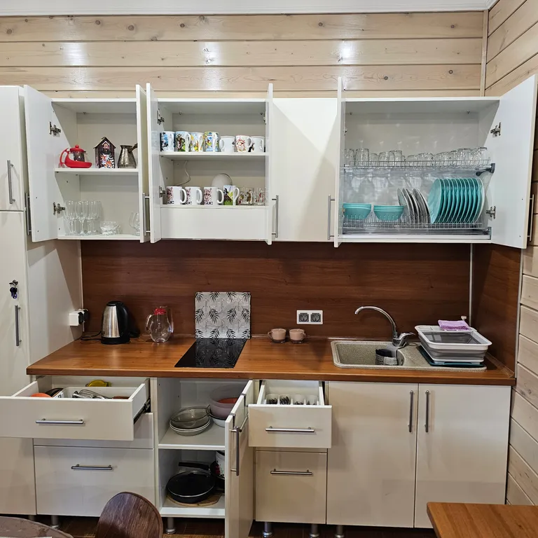 Котедж . Дом у подножия горы!