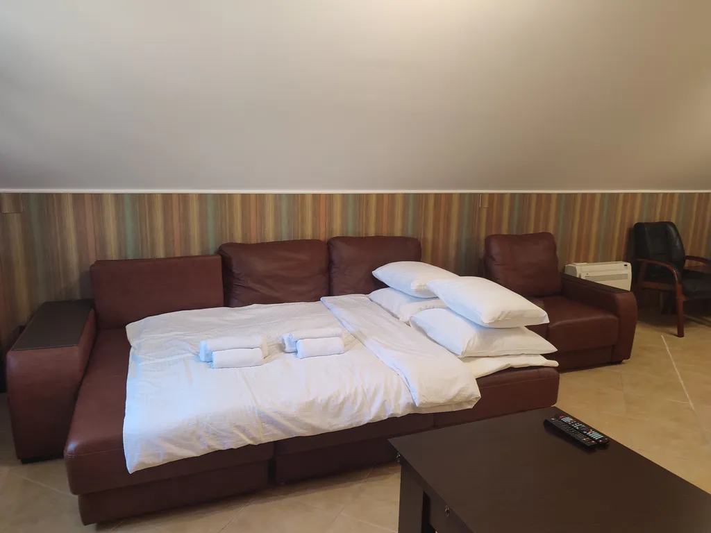 Уютный коттедж на западном