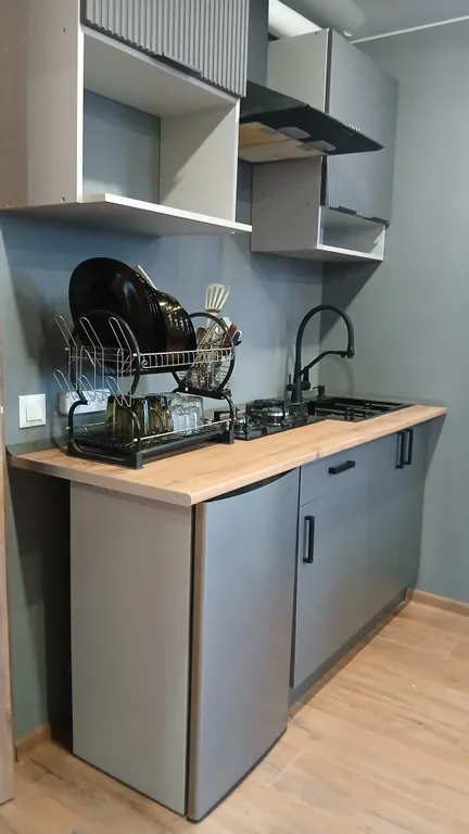 Отдельный 2-хкомнатный дом