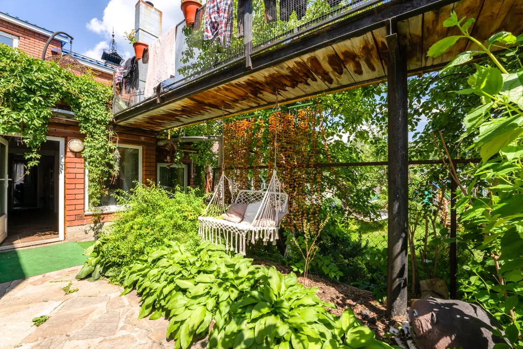 Огромный дом для отдыха с детьми