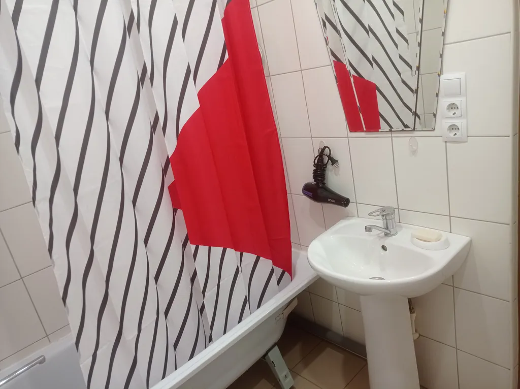 Просторная студия с двумя кроватями