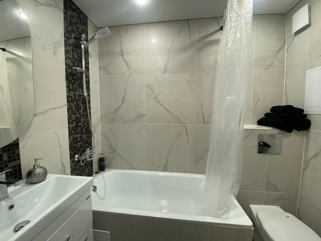 Квартира с замиокулькасами