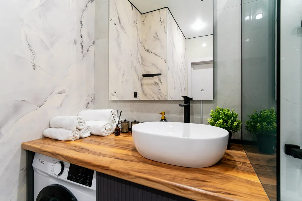 Современная квартира с кинотеатром