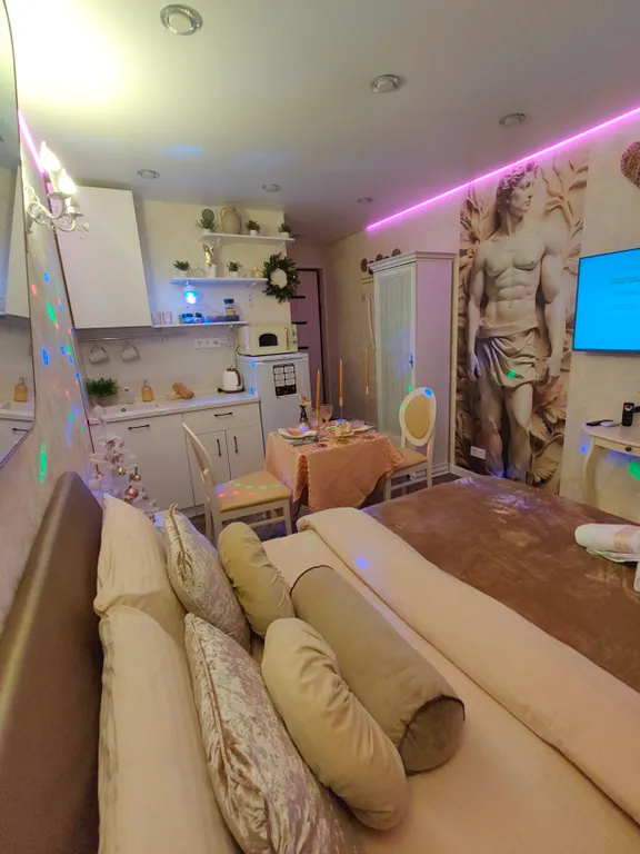 Релакс cтудия с джакузи на двоиx