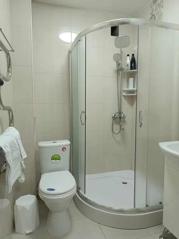 Уютная квартира в живописном месте рядом с аэропортом.