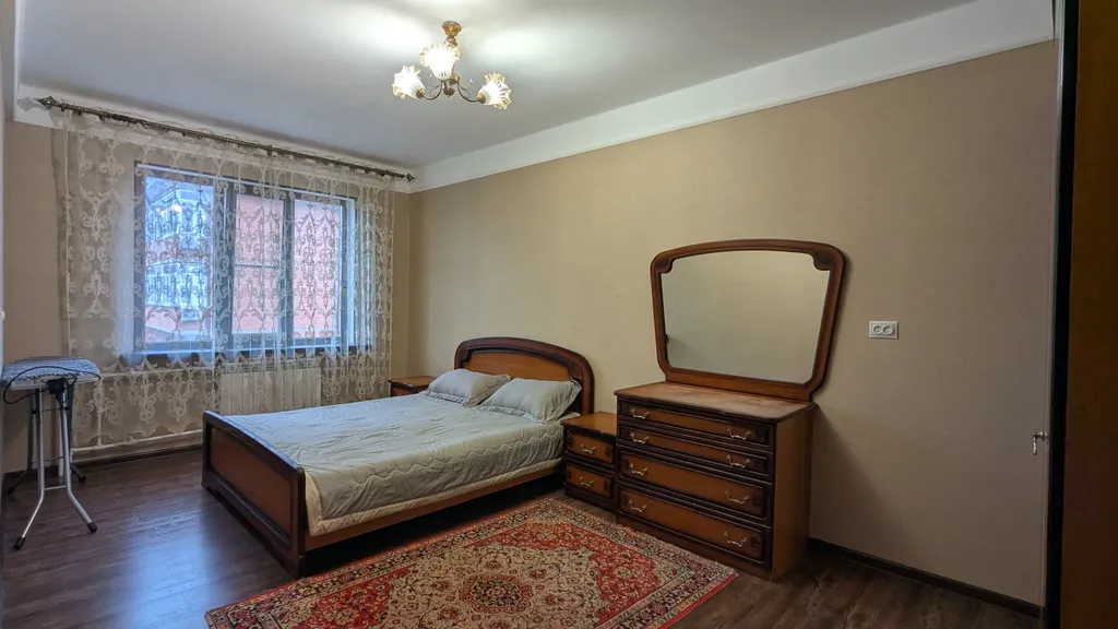 Чистая, двухкомнатная квартира — аренда посуточно в Махачкала