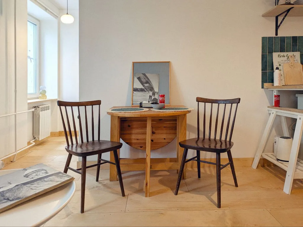 Уютная арт-квартира с душой, винтажем и видом на сквер