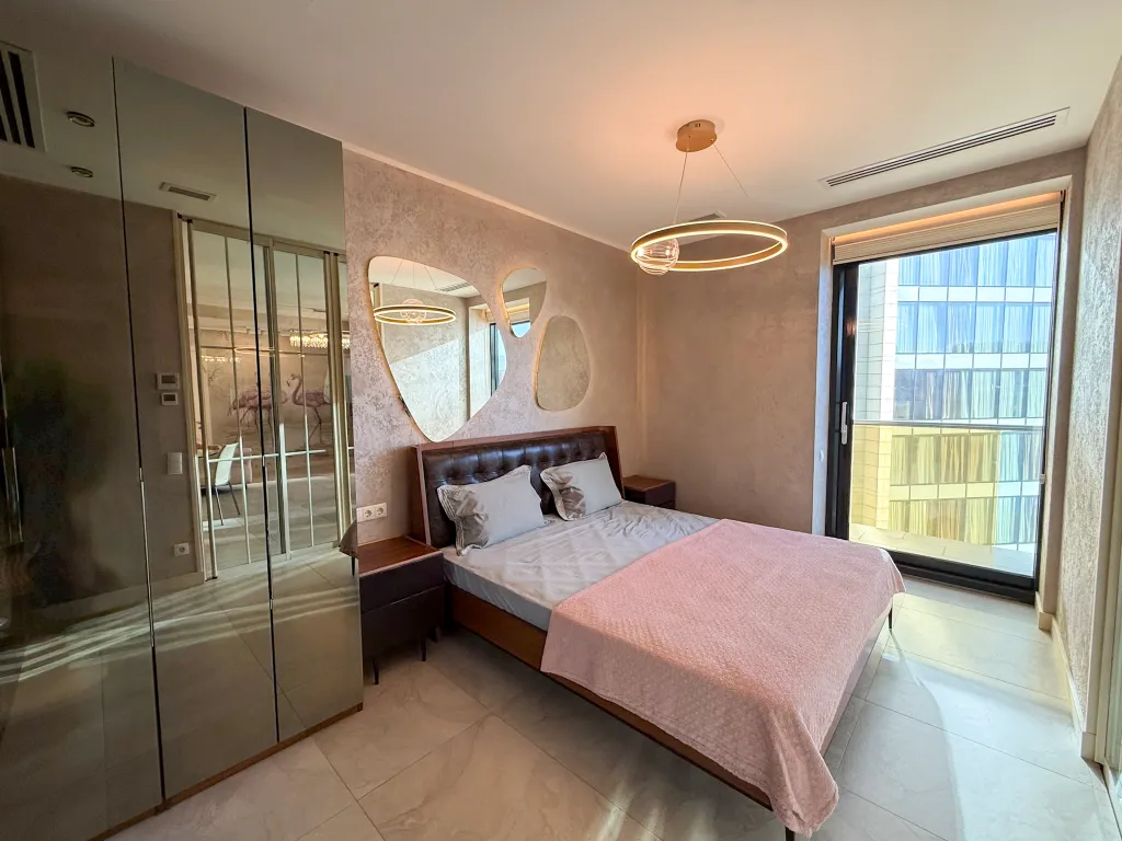 Двухкомнатная квартира на берегу моря, Bellevue Residence