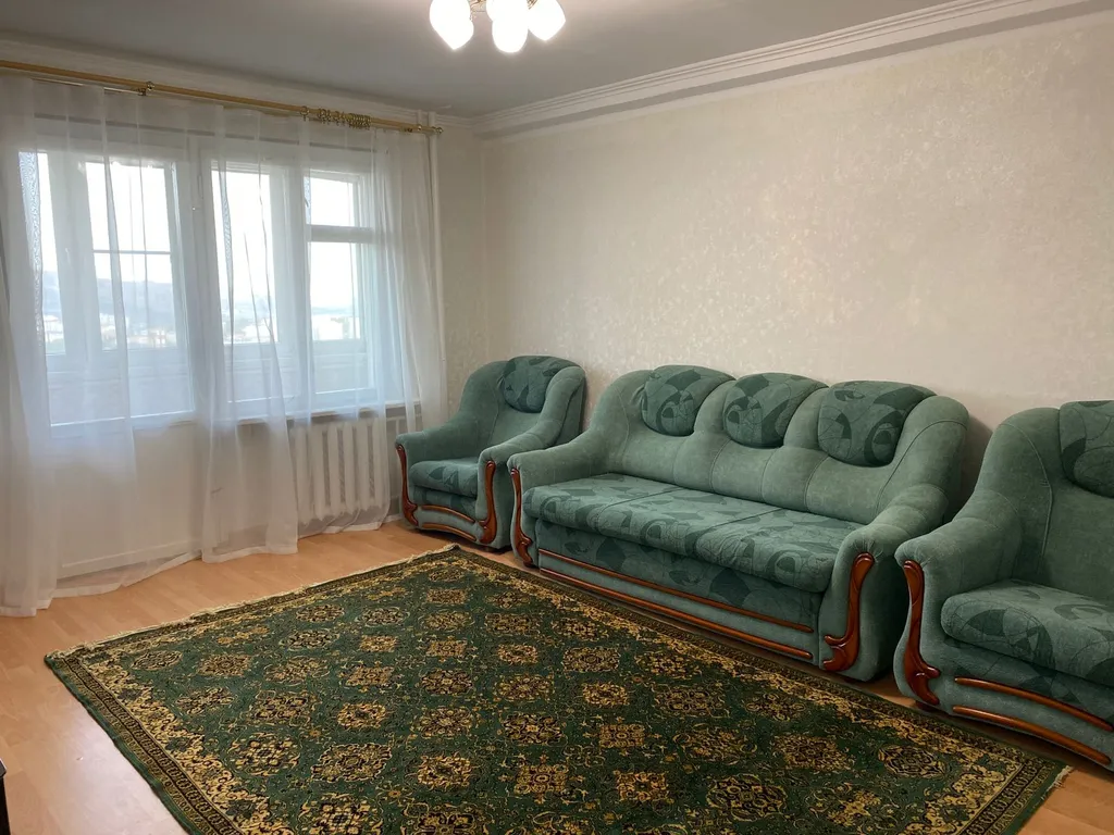 Чистая квартира в спальном районе с красивым видом