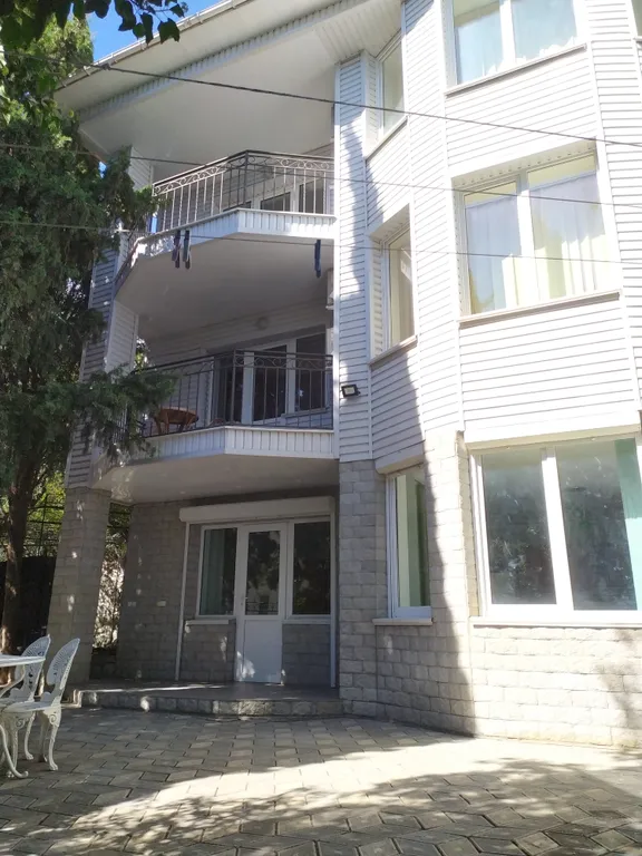 Уютный коттедж у моря — аренда посуточно в Алушта