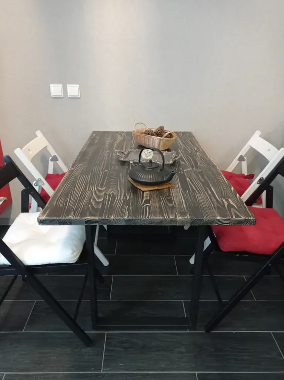 Студия - лофт с панорамным видом в центре Листвянки