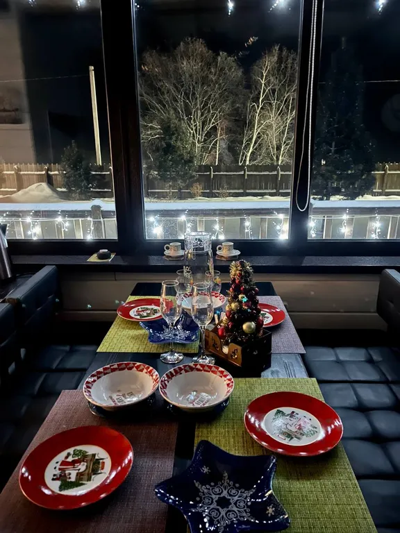 Домик на берегу Байкала